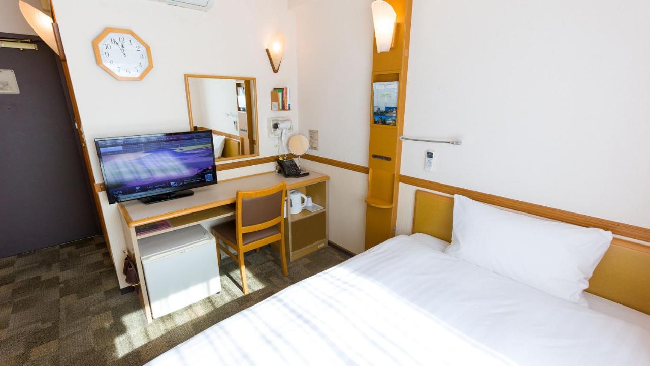 Toyoko Inn Hokkaido Kushiro Juji-Gai Extérieur photo