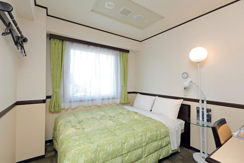 Toyoko Inn Hokkaido Kushiro Juji-Gai Extérieur photo