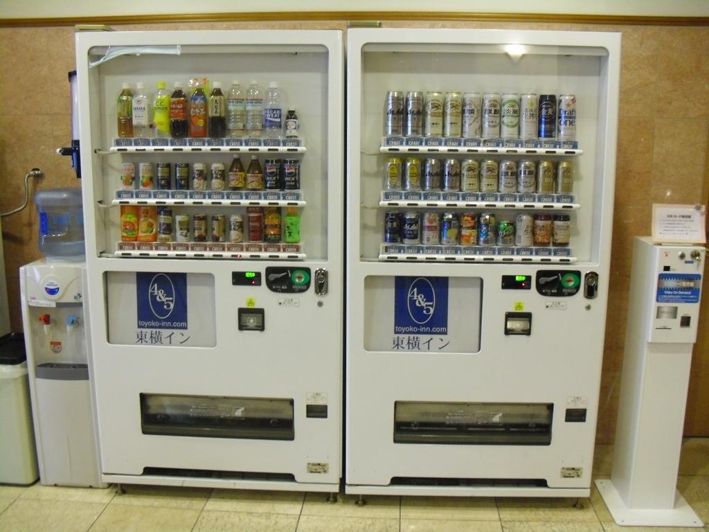 Toyoko Inn Hokkaido Kushiro Juji-Gai Extérieur photo